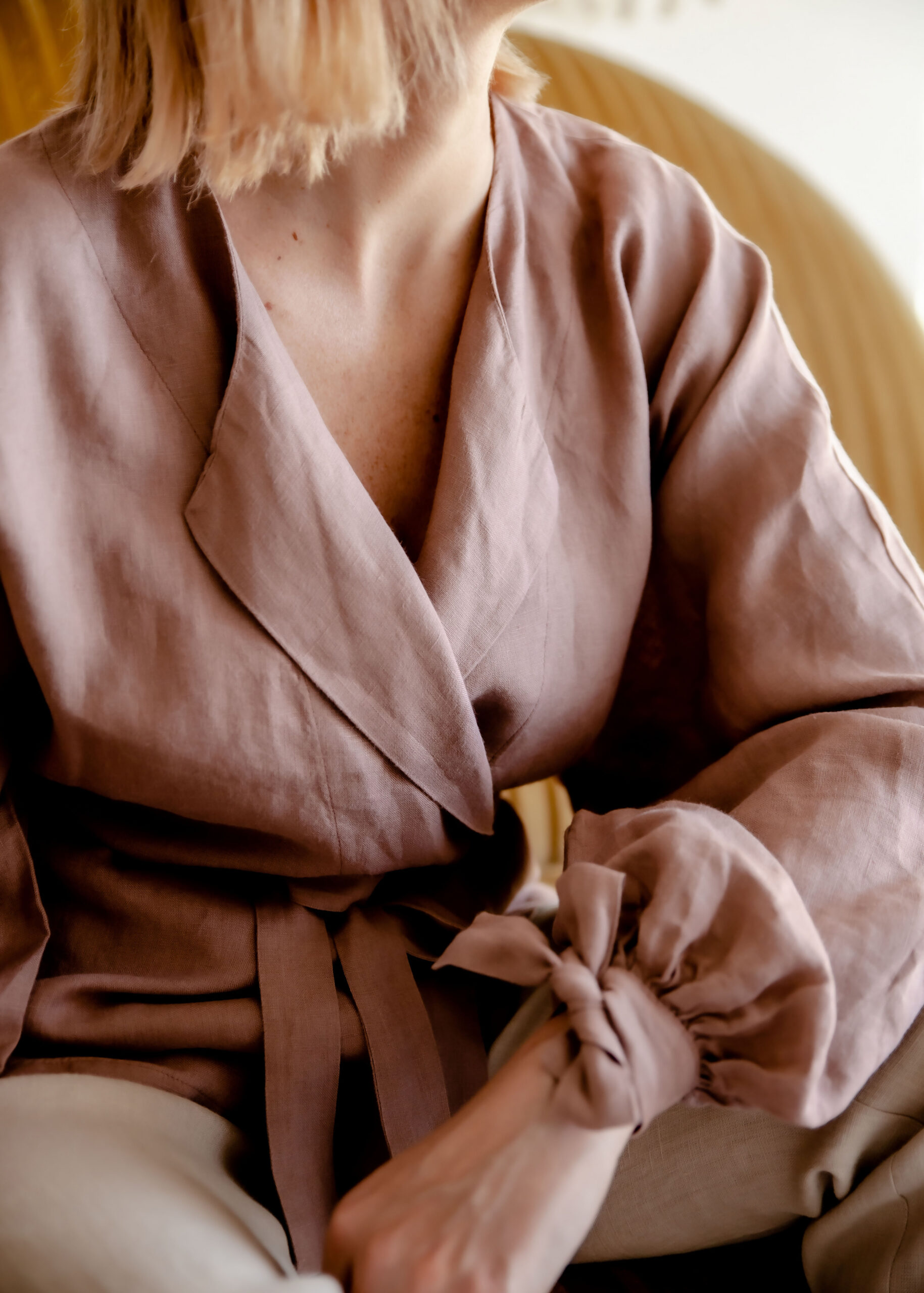 0 (244 of 306) Kimono SATYA