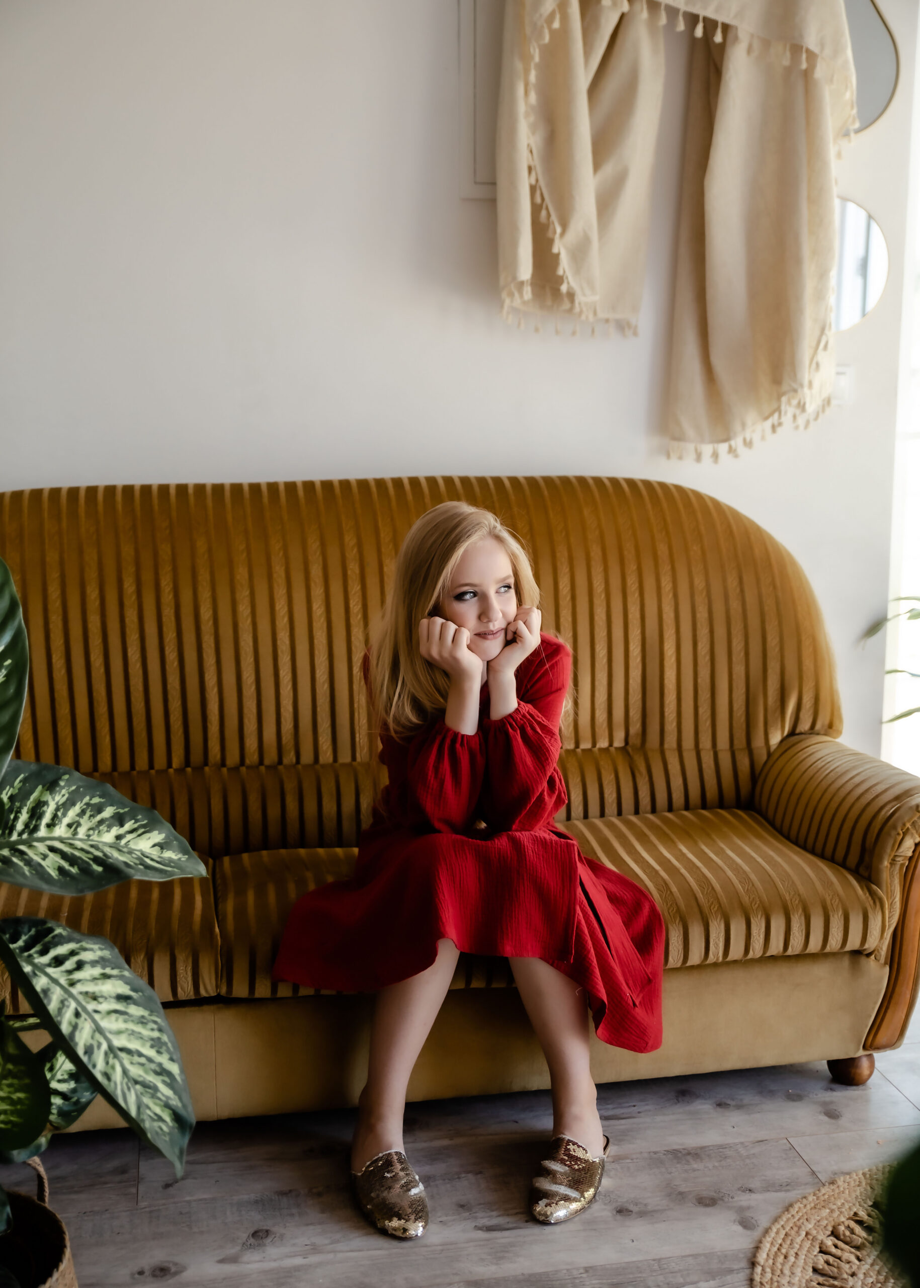 0 (187 of 306) tkaya baner